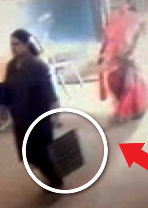 சசியின் ஜாலி ஜெயில்!