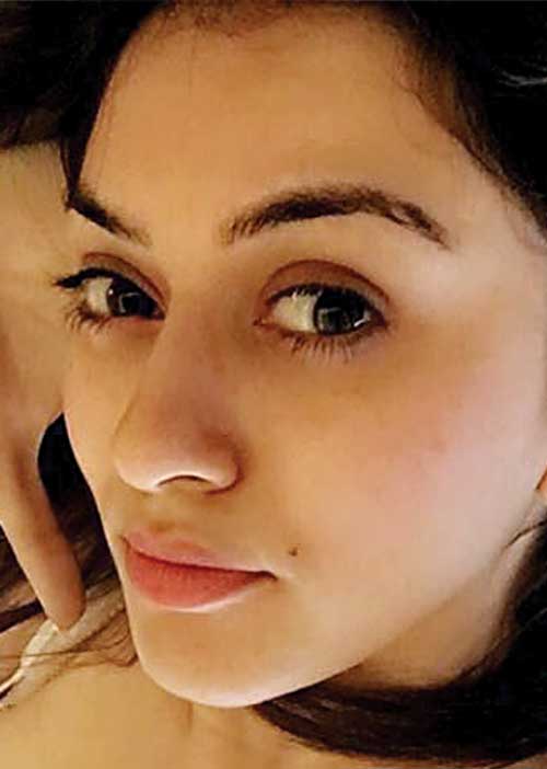 ஃபோன் ஹேக்கா? இல்லே கோக்குமாக்கா? -ஆஃப் நியூட் அட்ராசிட்டி!