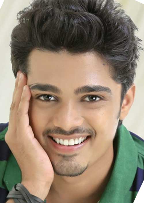 உறுதியுடன் இளம் நடிகர்!