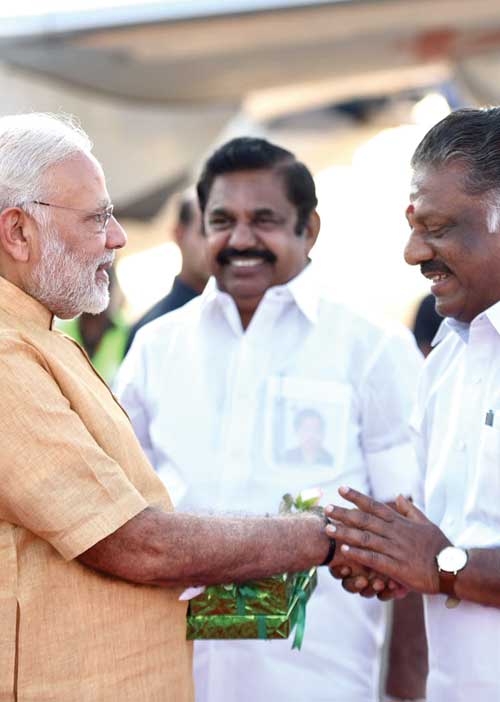 ஓ.பி.எஸ். எம்.எல்.ஏ.க்கள் வழக்கு! ஆட்சிக்கு நிலநடுக்கம்!