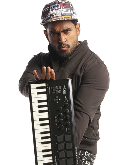 இசையின் வேலை - பூரிப்பில் சபீர்!