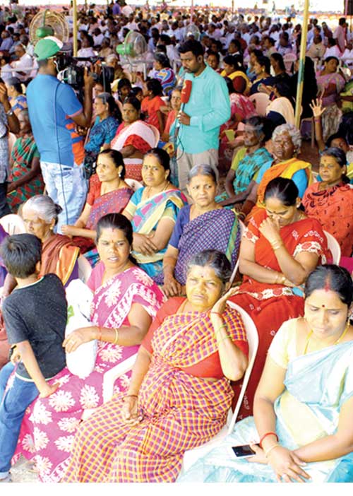 ஆளும் கட்சியை அதிரவைத்த மக்கள்! -மதுரையில் ஆரம்பம்!