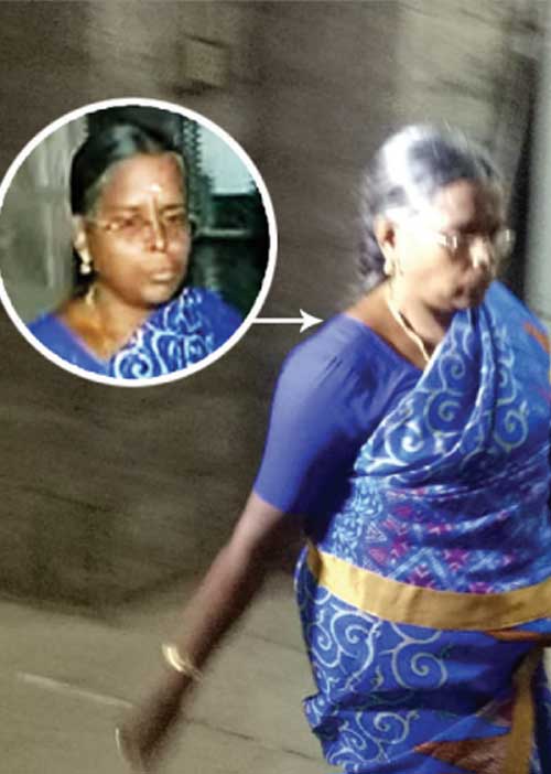 ரிசல்ட் பீதி! அமைச்சர் உத்தரவில் வாக்கு இயந்திர அறைக்குள் திருட்டுத்தனம்! -திகிலில் எதிர்க்கட்சிகள்!