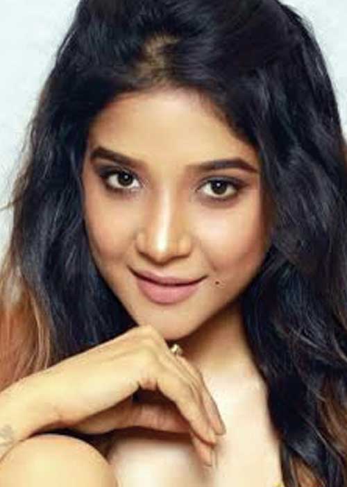 ஸ்வீட் ஜி.வி. பிரகாஷ் -சிலிர்க்கும் சாக்ஷி அகர்வால்!