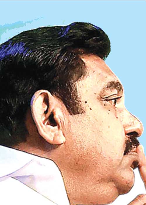 எடப்பாடியை எகிறிய மந்திரிகள்!