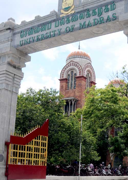 ஆளுநர் பிரஷரால் மாணவர் டிஸ்மிஸ்! காவிமயமாகும் சென்னை பல்கலை!