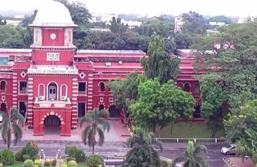 ஆவணங்களை அழிக்கிறதா அண்ணா பல்கலைக்கழகம்? -தொடரும் முறைகேடு!