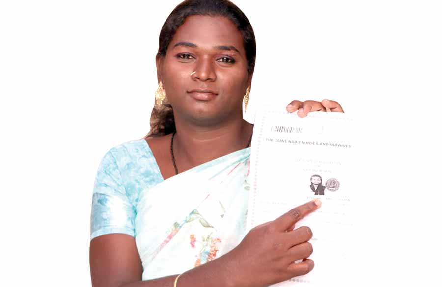 சிக்னல் : திருநங்கையின் சட்டப் போராட்டம்!