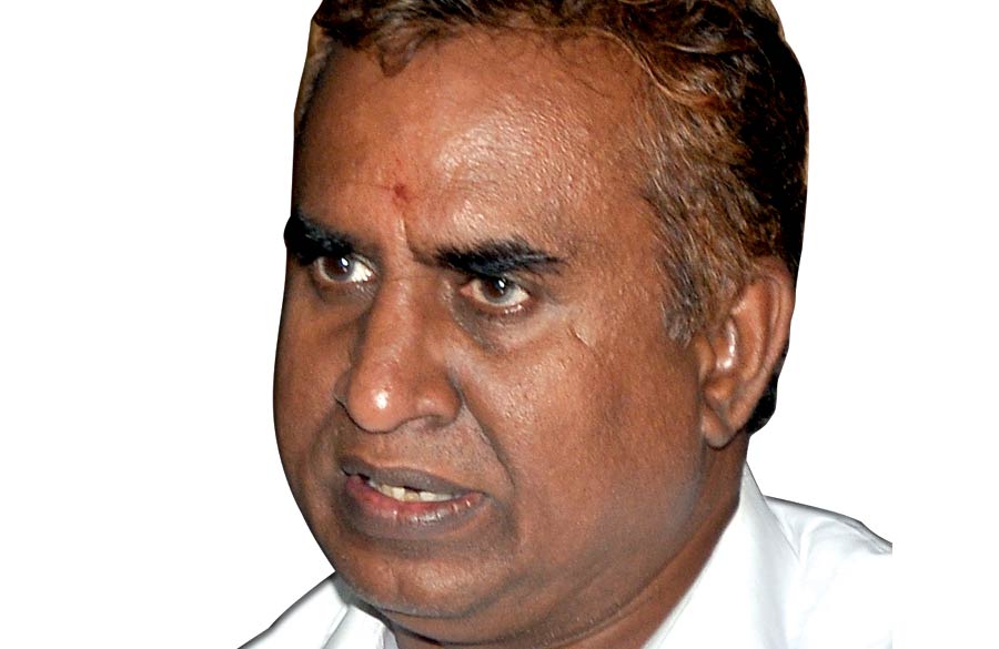 ராங்கால் : உண்மையைச் சொன்னால் கைது! ஊடகங்களை மிரட்டும் வேலுமணி! விஜயபாஸ்கருக்கு பதில் உதயகுமார்! எடப்பாடி திட்டம்!