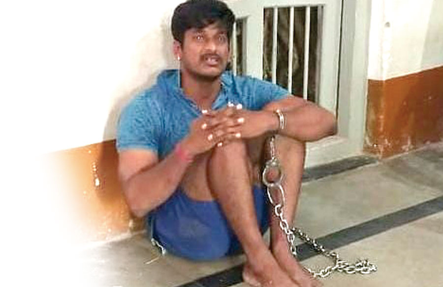 மத்திய போலீசுக்கு விலங்கு! மாநிலப் போலீஸ் தடாலடி!