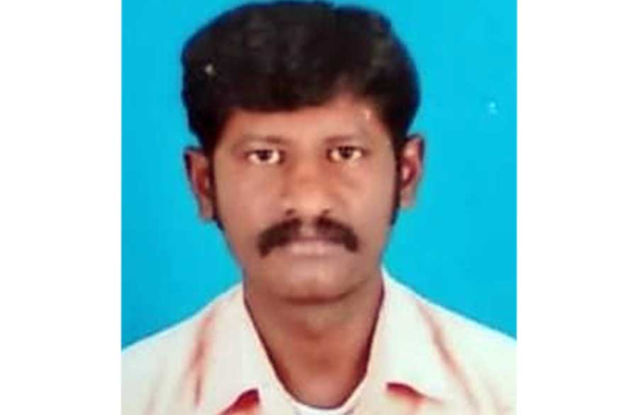 பெற்றோரை வெட்டிக் கொன்ற கொடூர மகன்