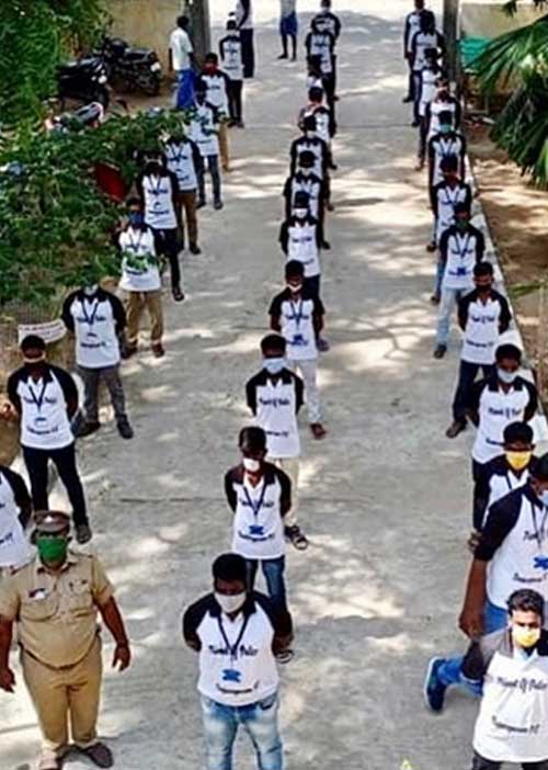 பாராட்டுக்கு நாங்கள் தகுதியில்லையா? - வெதும்பும் போலீஸ் நண்பர்கள்