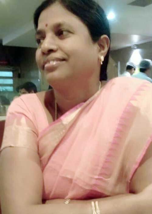 நிலாக்கூடை கவிதை நூல் ஆன்லைனில் வெளியிட்ட பிரபலங்கள்!
