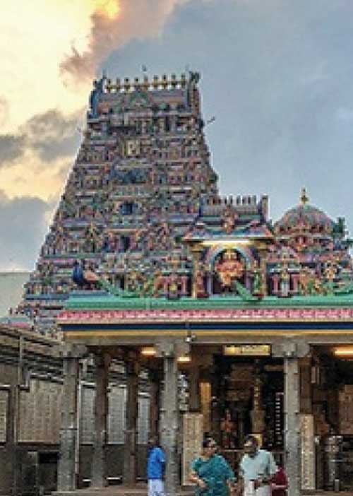 கோர்ட் உத்தரவை மீறி கொள்ளை போன 25 ஆயிரம் கோடி கோவில் சொத்து!