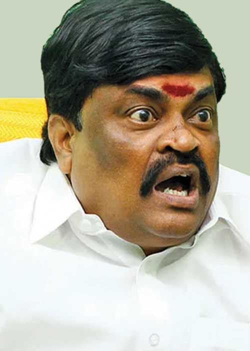 அத்தனை பேரும் வேஸ்ட்டா? அ.தி.மு.க. ஐ.டி.விங் அதிருப்தி!