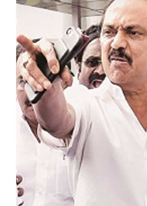 நெல்லை உ.பி.க்கள் உள்ளடி! எச்சரித்த ஸ்டாலின் -நாங்குநேரியில் சூரியன்?