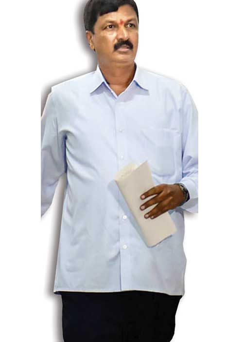 வில்லங்க வீடியோவில் பா.ஜ.க. மந்திரி! - வேலை தருவதாக பாலியல் மோசடி!