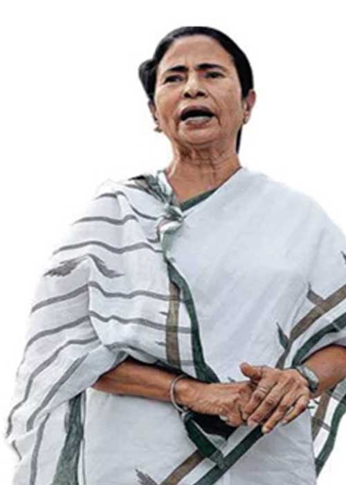 நெருப்பாற்றில் நீந்தும் மம்தா