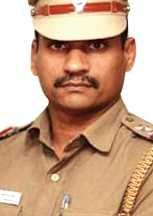 காக்கிகளின் கதை சொல்லும் நேரம்!