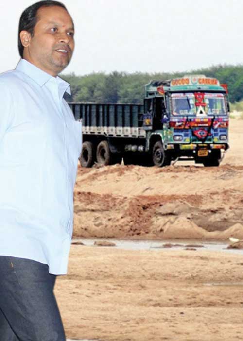 மறுபடியும் கோட்டை கட்டும் மணல் ராஜாக்கள்! 2 லட்சம் கோடி அரசு வருவாய் லபக்!