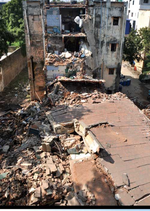 பலி வாங்க காத்திருக்கும் பரிதாபக் குடியிருப்புகள்! -முன்னெச்சரிக்கை ரவுண்ட்ஸ்-அப்