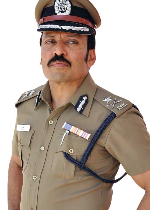 தப்பு செய்தீங்கன்னா தண்ணியில்லா காடுதான்... போலீஸாருக்கு எச்சரிக்கை விடுத்த கமிஷனர்..!