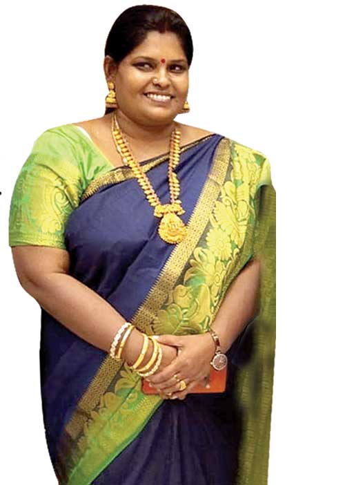 வித்தை காட்டும் வித்யா! ஆக்கிரமிப்பு புகாரில் அ.தி.மு.க. மகளிரணி மா.செ.!
