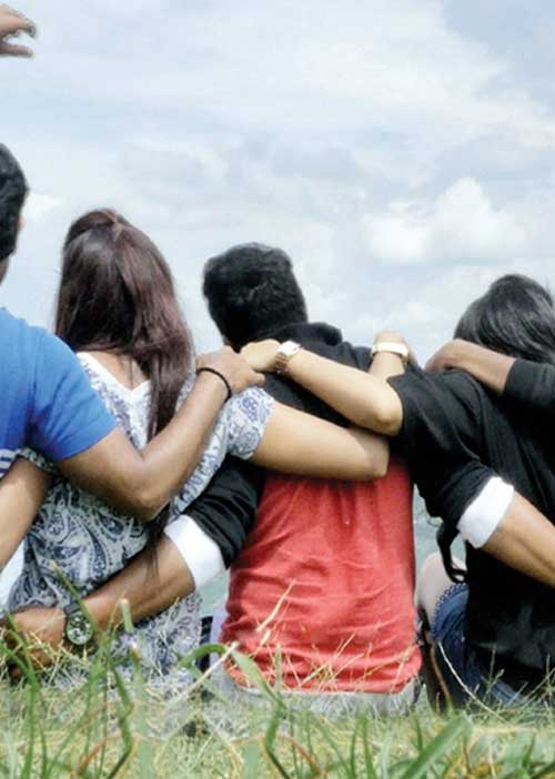 போதை, கும்மாளம், செக்ஸ்! ஜாயிண்ட் பார்ட்டி கலாச்சாரம்!