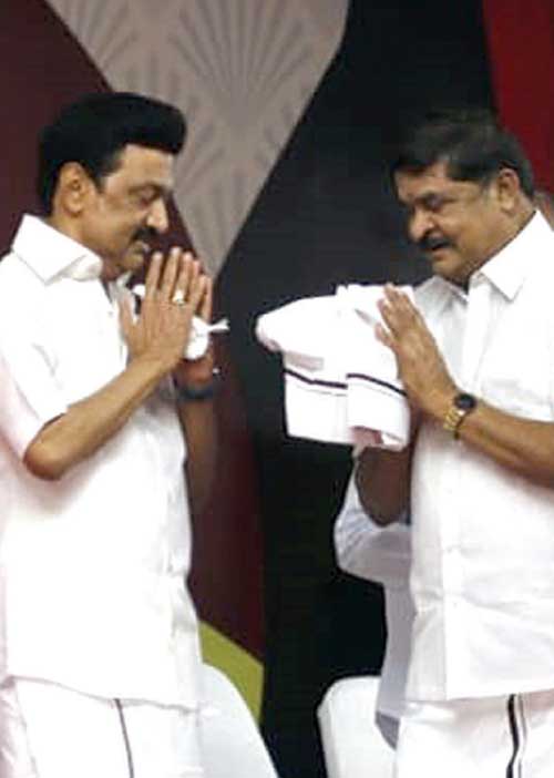ராங்கால் கொடநாடு குற்றவாளிகள்! ஸ்டாலினிடம் ஆறுகுட்டி வாக்குமூலம்! ஜெ.தீபாவுக்கு என்னாச்சு?