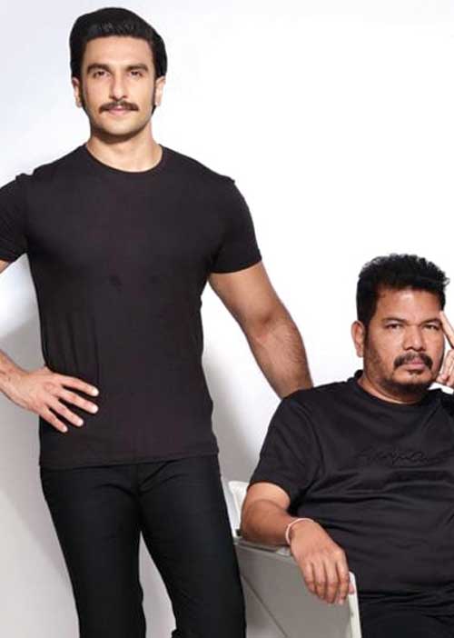 டூரிங் டாக்கீஸ்! வருகிறான் வேள்பாரி!