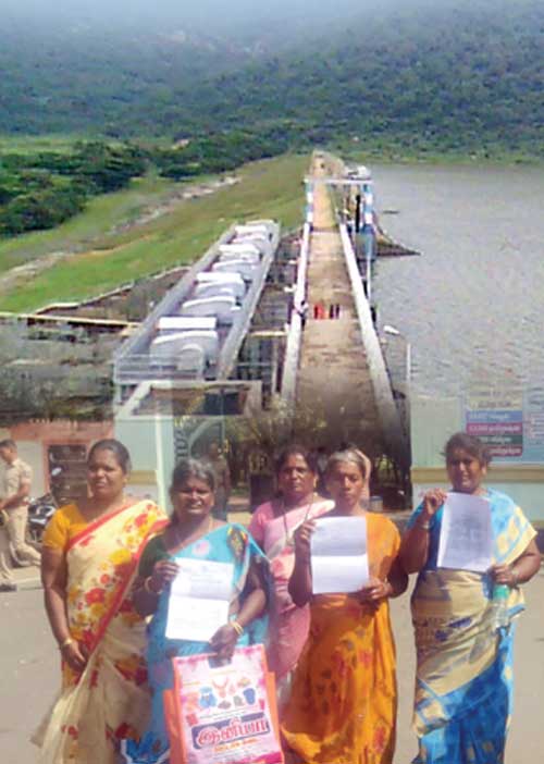 மீன்பிடி உரிமை! போராடும் மகளிர் குழு!