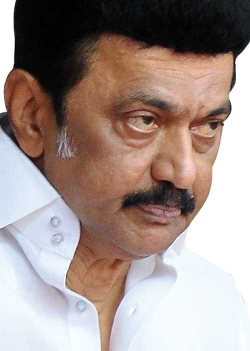 திகுதிகு கொடநாடு! பாதுகாப்பு அதிகாரியின் திகில் வாக்குமூலம்! 12 மணி நேர வேலை மசோதா! சூறாவளியில் சிக்கிய தி.மு.க. அரசு! கைரேகை டாக்டரின் லீலைகள்! விழித்துக்கொண்ட அதிகாரிகள்!
