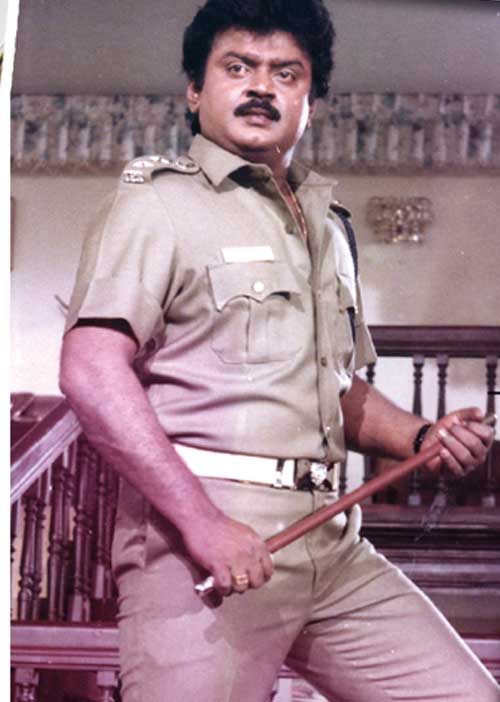கருப்பு + சிவப்பு = புரட்சி! -திரைப்பட இயக்குநர்- வசனகர்த்தா லியாகத் அலிகான்  (36) 