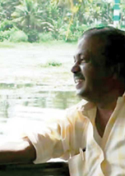 வைக்கம் முஹம்மது பஷீர் எனக்கு 3 கடிதங்கள் எழூதியிருக்கிறார்...