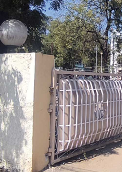 அதிகாரிக்கு நெருக்கடி! -மதுரை பொதுப்பணித்துறை அலுவலக களேபரம்!