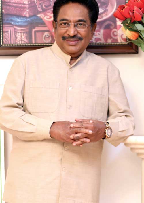தமிழ் சினிமாவின் கலைக்களஞ்சியம்! -அஜயன் பாலா -எழுத்தாளர், இயக்குனர்