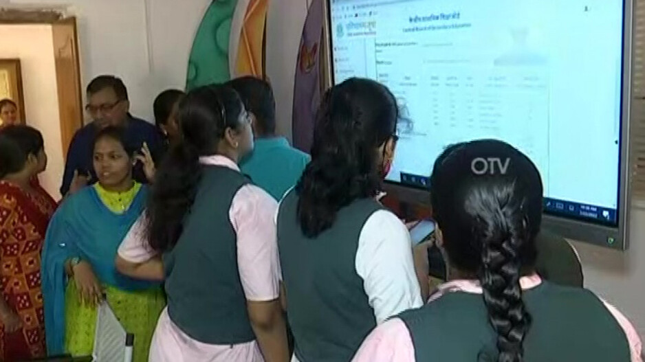 CBSE asks schools to restrict 40 students per section in classes 1 to 12