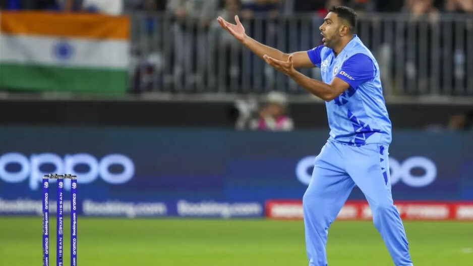 When Ravichandran Ashwin refused to bowl at Steve Smith having camera on his helmet