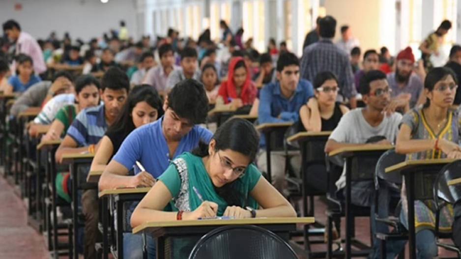 NEET UG 2025: Key documents to carry, dress code, restrictions & other guidelines aspirants should ensure for smooth exam