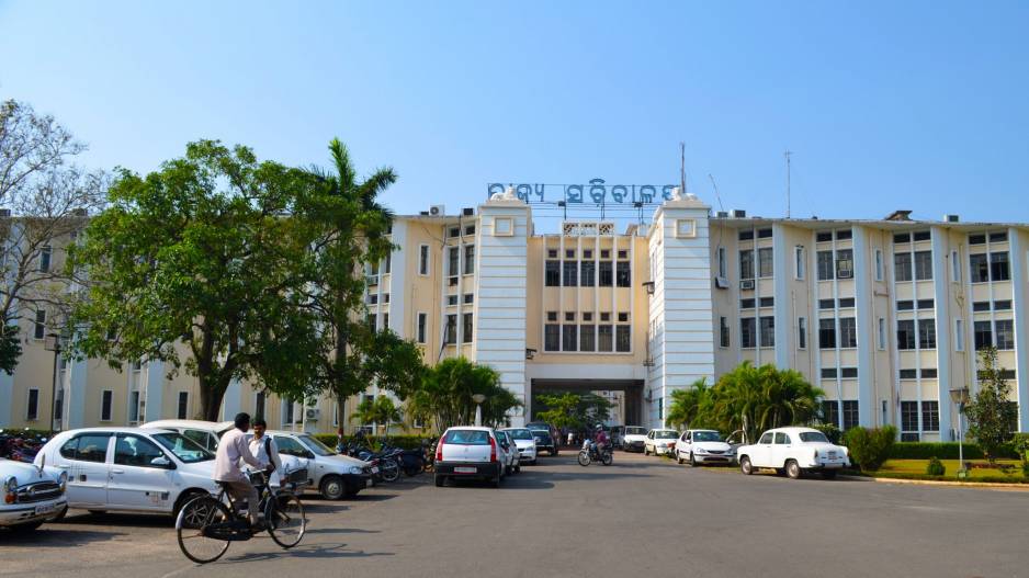 Gratuity increased for Odisha government employees