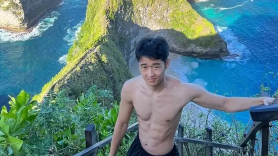 24-year-old youth works for 30 hours a week and earns Rs 2.15 crore a year!