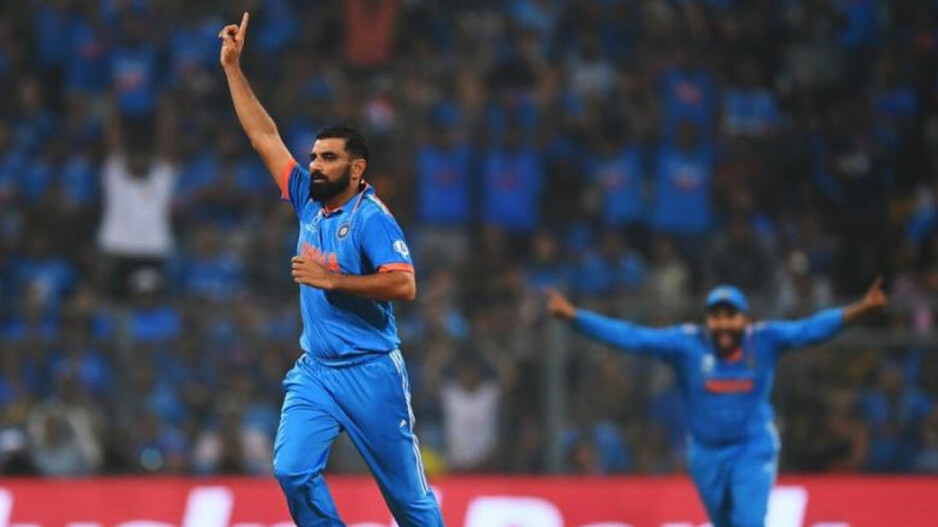 ‘Baba ki jay’: Mohammed Shami bashes Sanjay Manjrekar over IPL 2025 auction price prediction