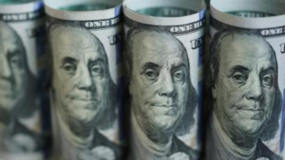 India's forex reserves swell USD 2.83 bn to a new high of USD 692.296 bn