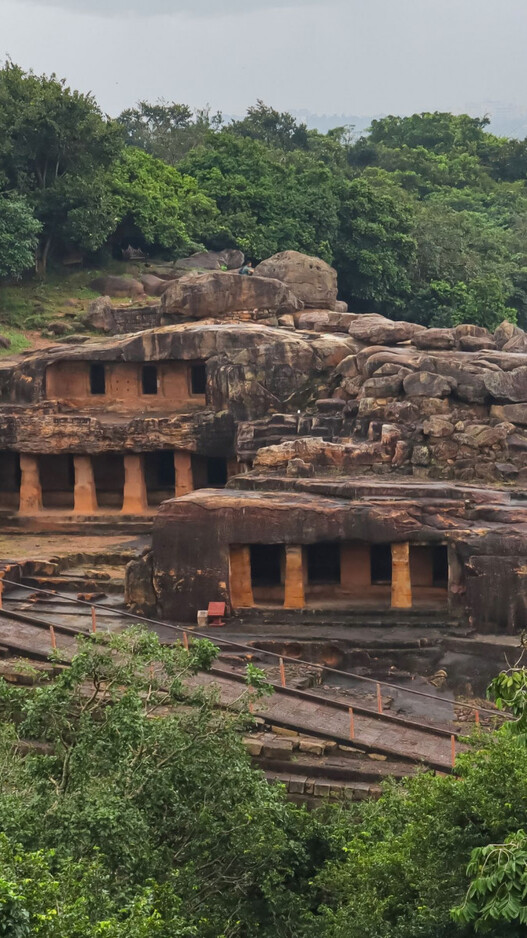 Encroachment at Khandagiri caves in Bhubaneswar: Orissa High Court expresses concern, orders personal appearance of officials