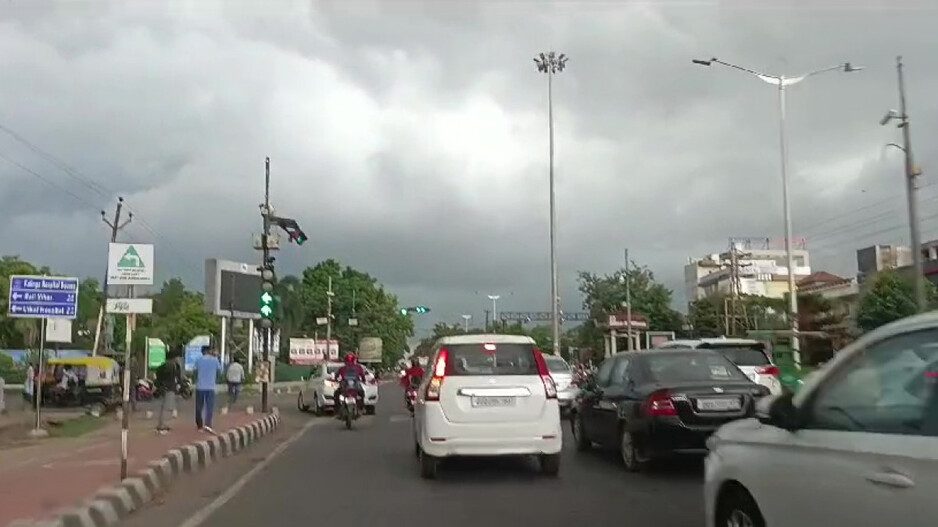 Low pressure to trigger isolated heavy spell over south peninsular India