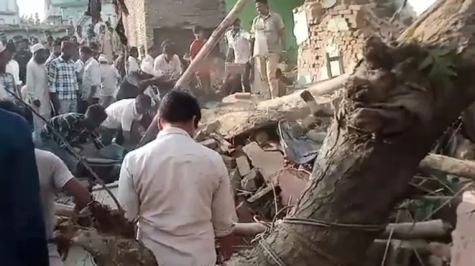 3 killed, several injured in blast at cracker unit in UP's Bareilly