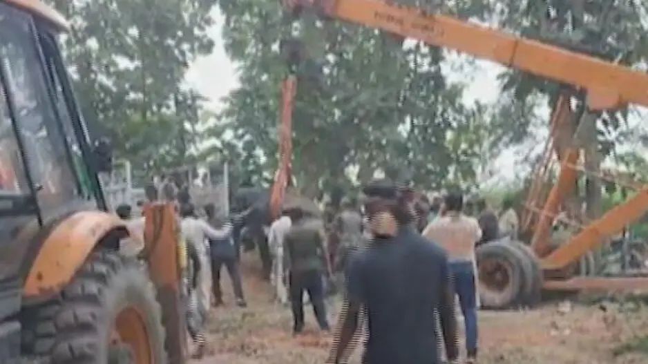 Elephant calf hit by train in Rourkela being shifted to Bhubaneswar for better treatment