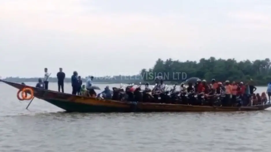 Boat carrying over 60 passengers stranded in mid-Chilika