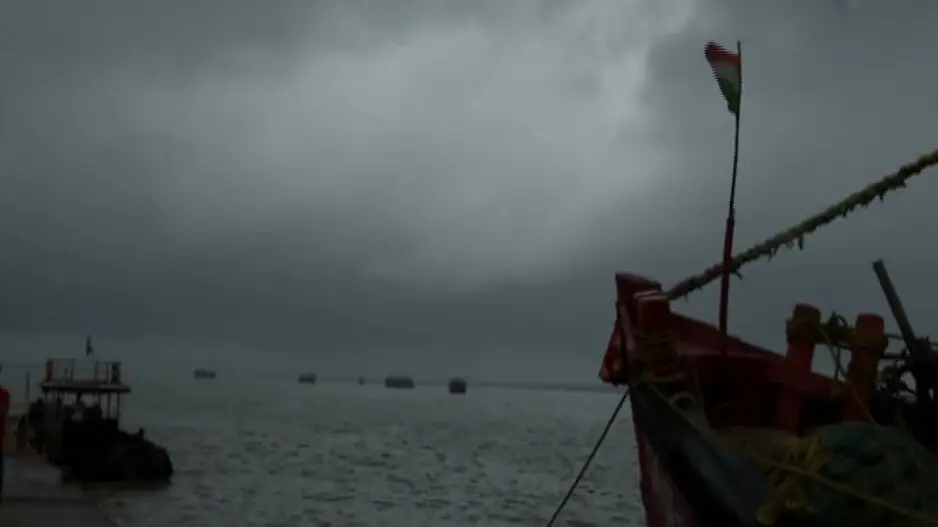 Cyclone Dana is weaker than cyclone Amphan, says IMD DG Mrutyunjay Mohapatra