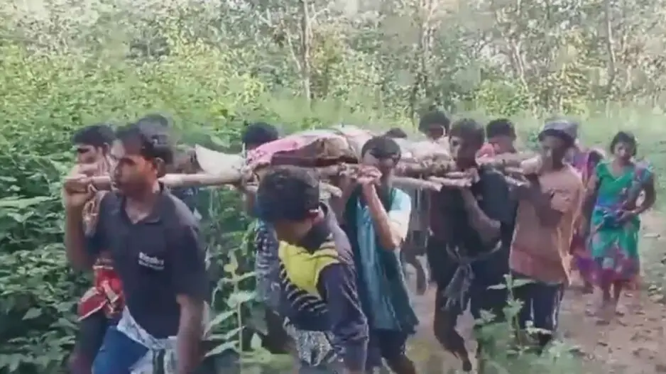 Pregnant woman dies, body carried for 2km as hearse van gets stuck mid-way due to bad road in Odisha